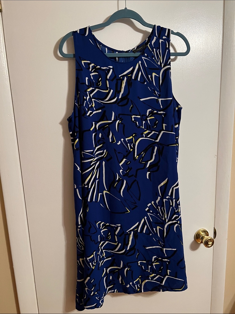 Halogen Royal Blue Sleeveless Floral Shift Dress